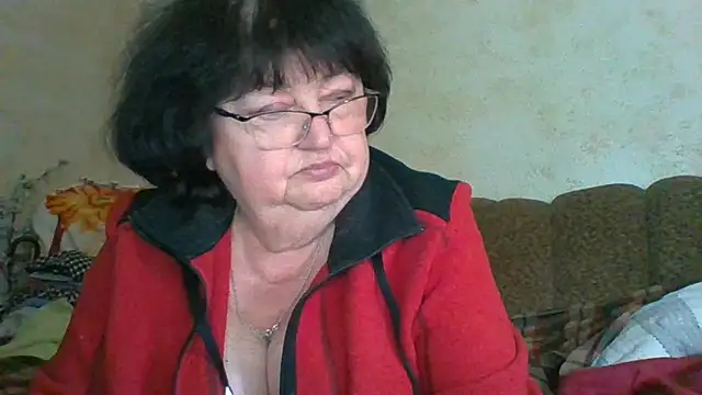 MilaSky5303's cam snapshot