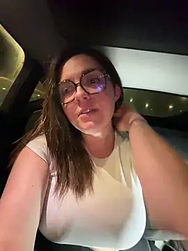 Petite_minette30 live sex cam