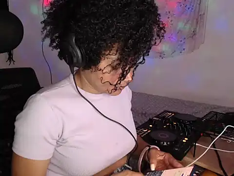 shayna_cute's cam snapshot