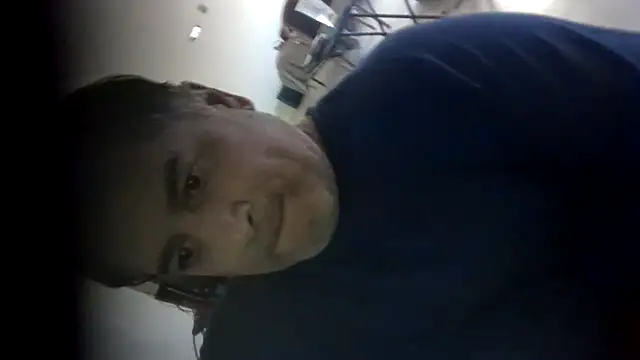 Peachestabby147's cam snapshot