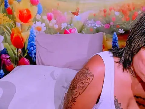 indianroxy live sex cam