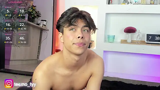 teemotwink live sex cam