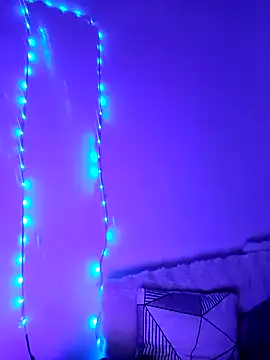 iamlalamilano's cam snapshot