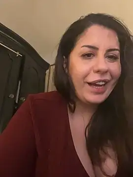 holyeroticss live sex cam