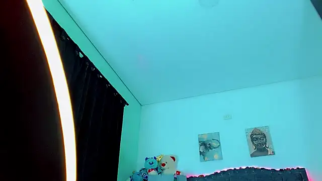 Liamscott_'s cam snapshot