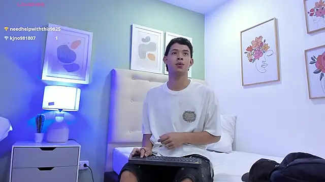 ApoloRicci's cam snapshot