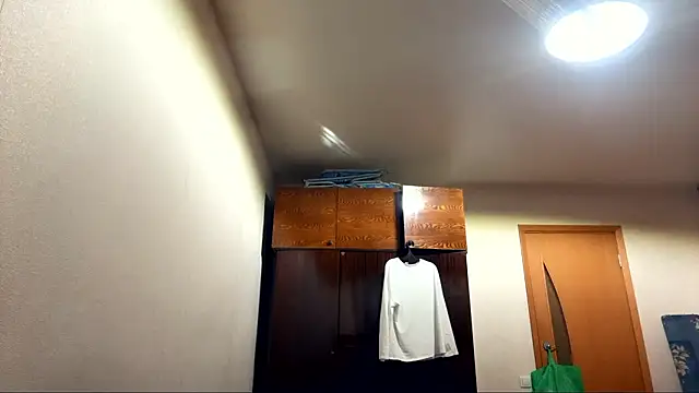 RoseBakeer's cam snapshot