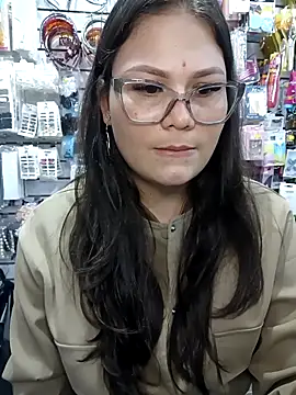 Vale_Saenzz live sex cam