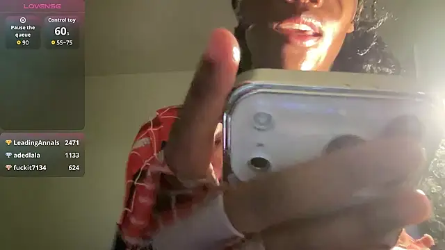 maskedgirl5005 live sex cam