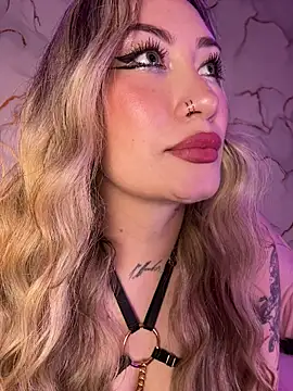 Lally_Valencia__ live sex cam