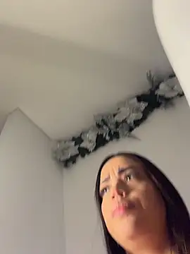 SamVega's cam snapshot