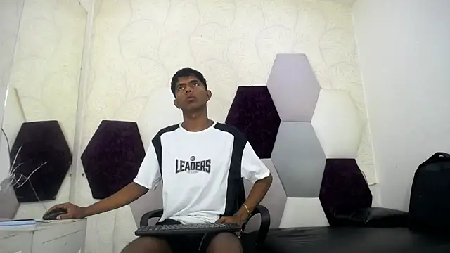 Mick_storm live sex cam