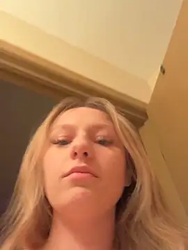 hyperafterdark's cam snapshot