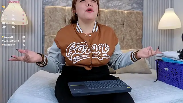 leilapons live sex cam