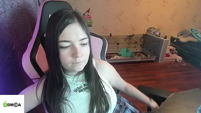 Crazy_forest_fairy's cam snapshot