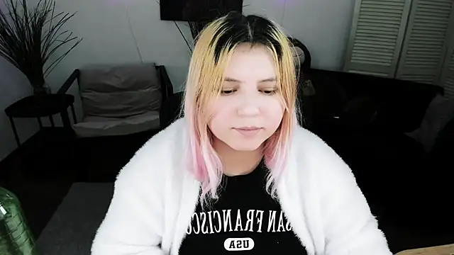 DiaAngell's cam snapshot