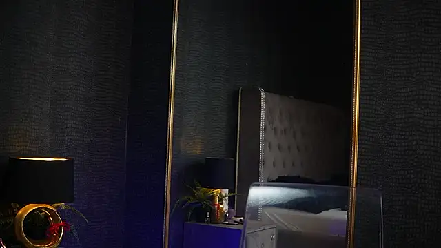 GiaEasyIce's cam snapshot