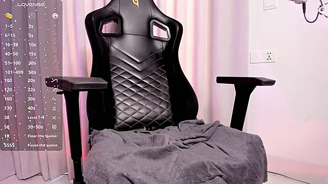 _LunaViolet_'s cam snapshot