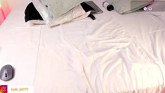 Daddysgirl1_'s cam snapshot