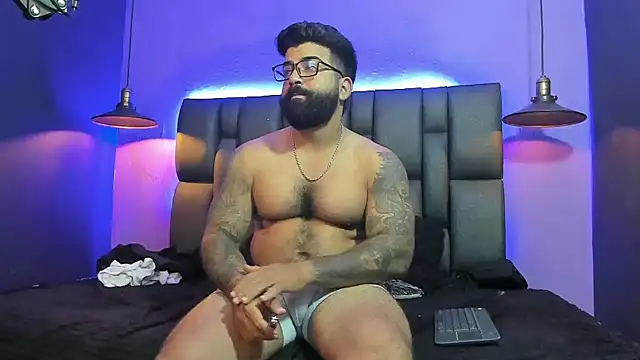 Lyon_vach live sex cam