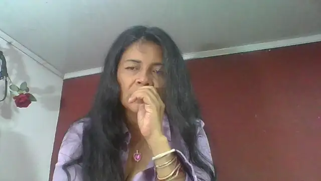 DianaOchoa_ live sex cam