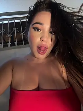 SofiaWildee live sex cam