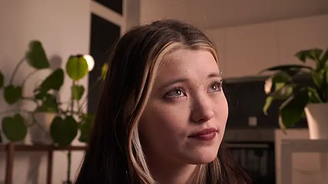 EleniRoeber live sex cam