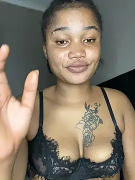 cardibabe's cam snapshot