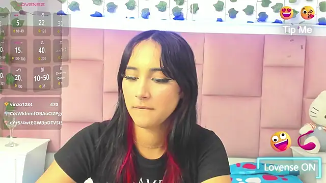 LeslieCute69's cam snapshot