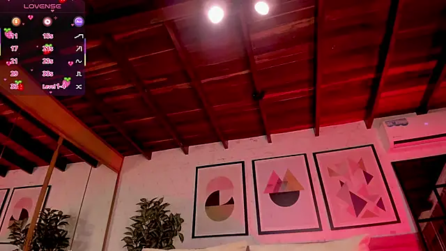 LunaRuso's cam snapshot