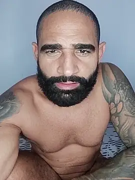 Lucius40 live sex cam