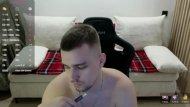 Larstar01 live sex cam