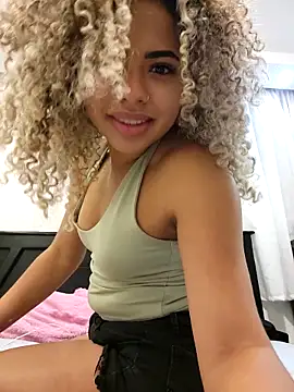 Lau1127 live sex cam