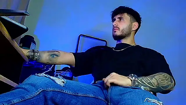 XanderCage99 live sex cam