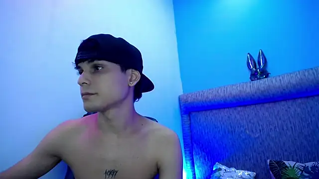 dilan_hott_ live sex cam