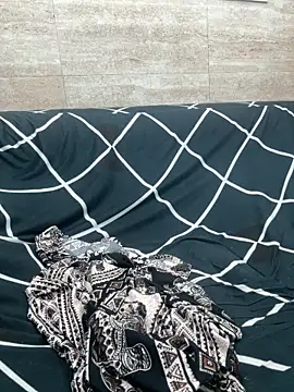 Real_Roma's cam snapshot