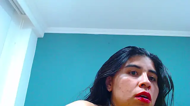 danna-_roouss live sex cam