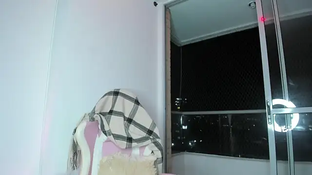 NaomiAsha live sex cam