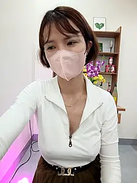 Emma_Linh's cam snapshot