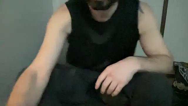 alphajoshkosh's cam snapshot