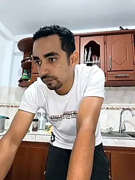 stivenlujan69 live sex cam