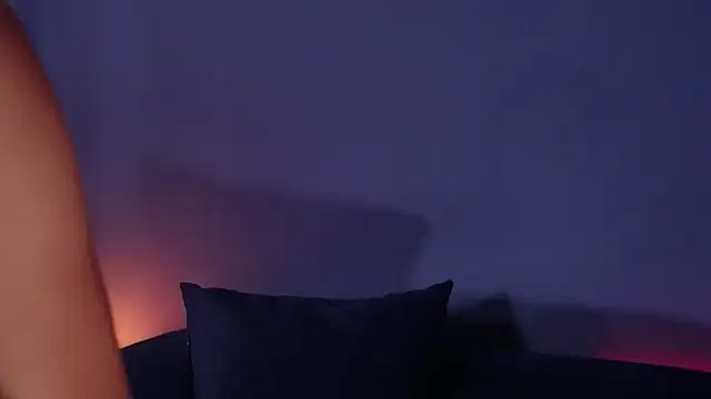 OliviaBellucci's cam snapshot