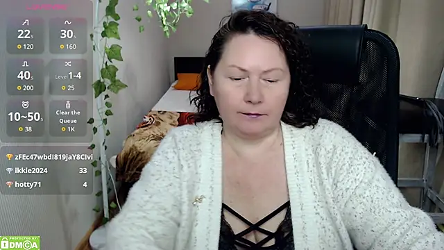 milf_hornys live sex cam