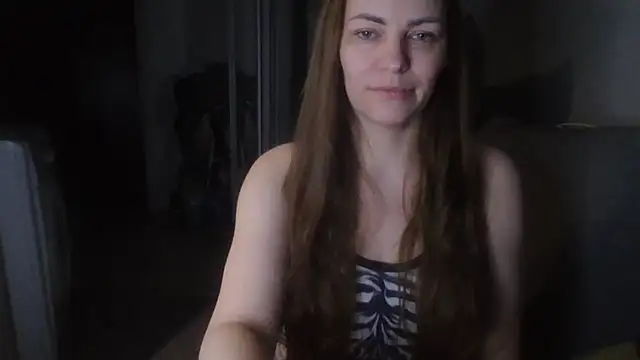 AnnaDiamond1 live sex cam