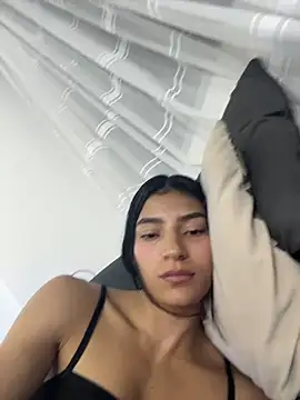 Ema_Rose_'s cam snapshot