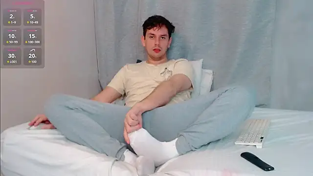 Luc_7 live sex cam