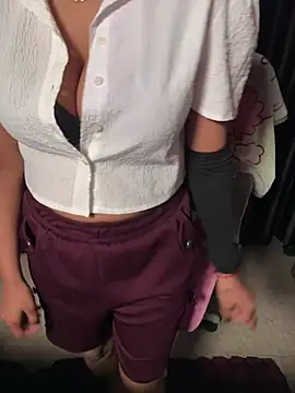 Lucky_Flora's cam snapshot