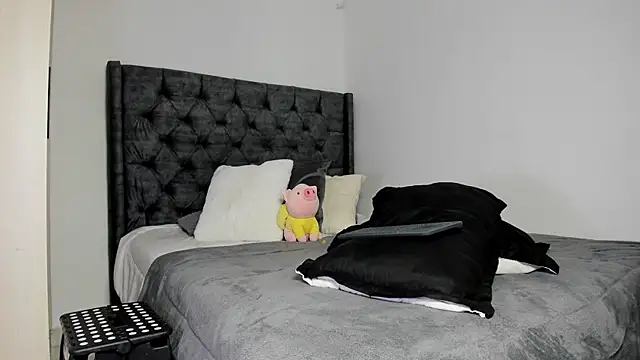 Biscuit_oliva's cam snapshot