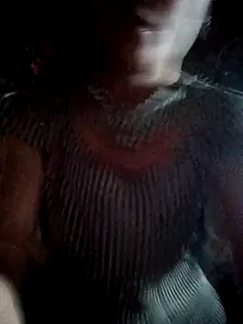 bree-zz live sex cam