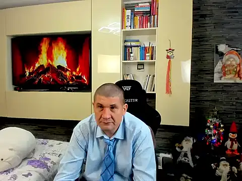 SpartacusDaddy48 live sex cam